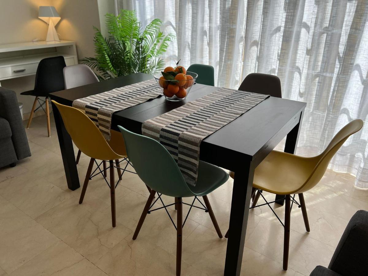 Gran Apartamento Familiar, Amigos O Trabajo Malaga Exterior photo