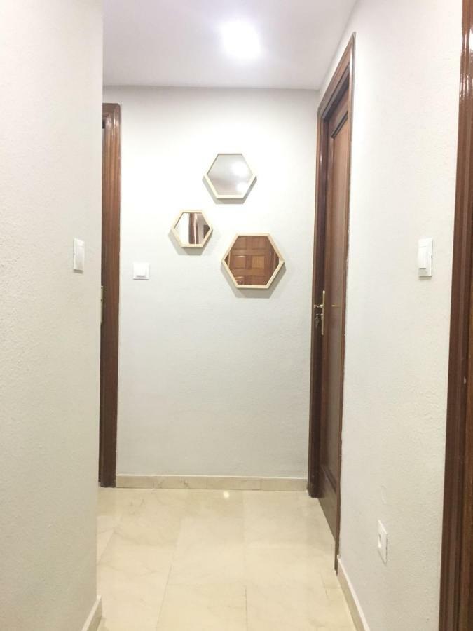 Gran Apartamento Familiar, Amigos O Trabajo Malaga Exterior photo